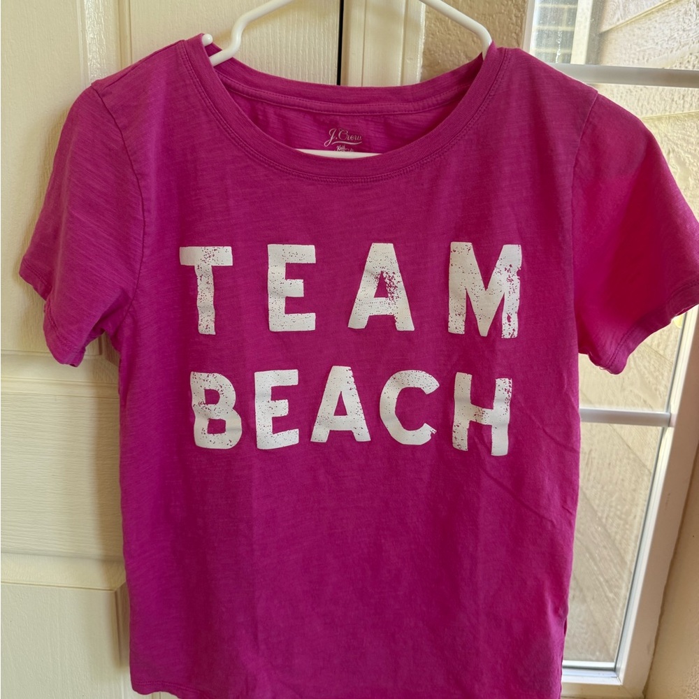 J. Crew Women Fuchsia Team Beach Graphic Tee Small